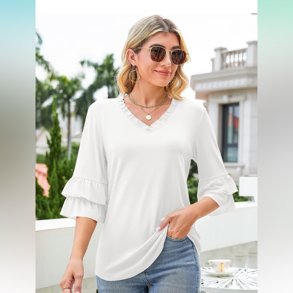 3/4 Bell Sleeve V-neck Top  White Medium - NWT - Picture 5 of 7